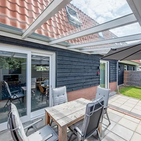 Near Forest With Wellness Garden * Den Burg