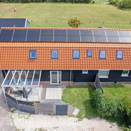 Near Forest With Wellness Garden Tatil Evi Den Burg