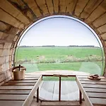 Holiday home Near Forest With Wellness Garden *