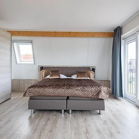 Near Forest With Wellness Garden Den Burg